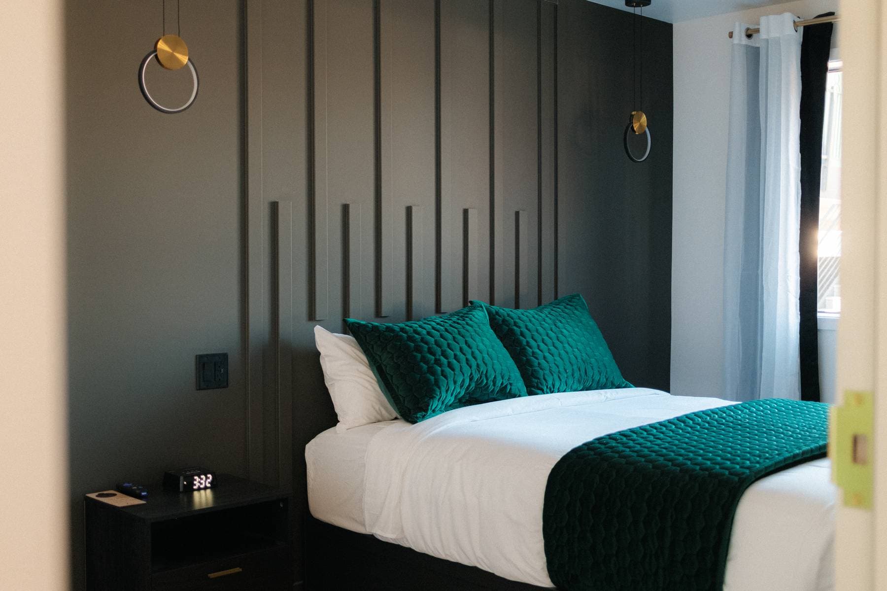 Ground Floor Queen Room